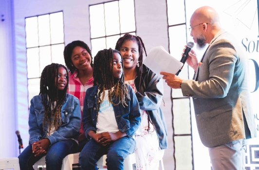 0136_LaSoiréedesPossibles29Mai25