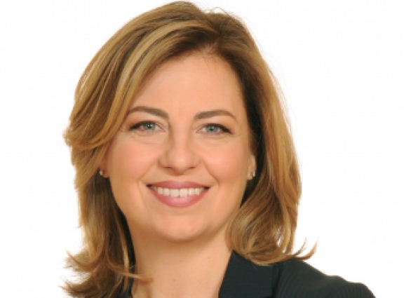 Nathalie Godbout se joint au CA de la Fondation parce qu'elle croit en l'importance d'un filet social. Nathalie Godbout se joint au CA de la Fondation parce qu'elle croit en l'importance d'un filet social.